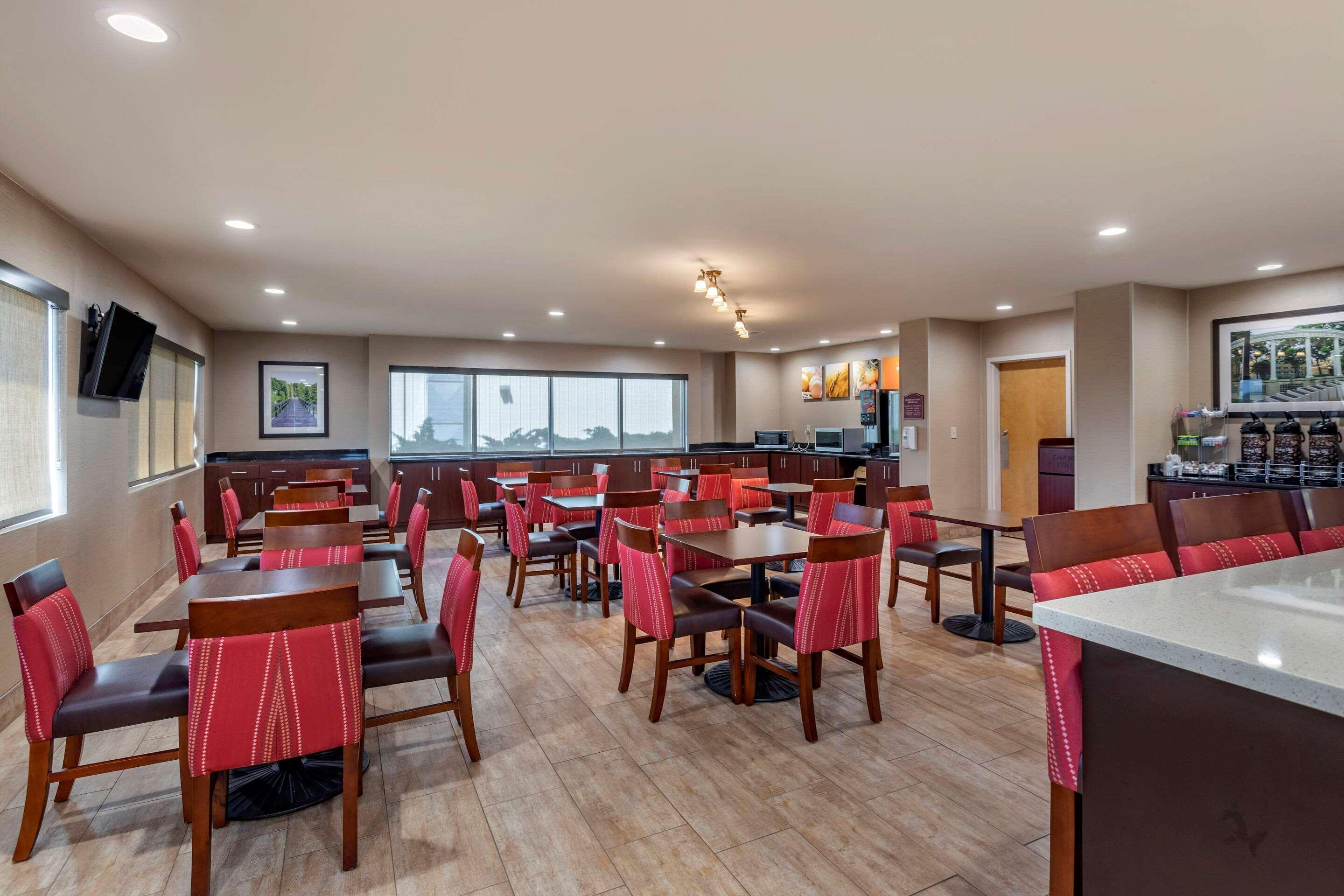Comfort Suites Florence Shoals Area Kültér fotó